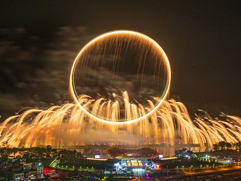 焰遇浏阳河第五季-烟花星球奇幻夜